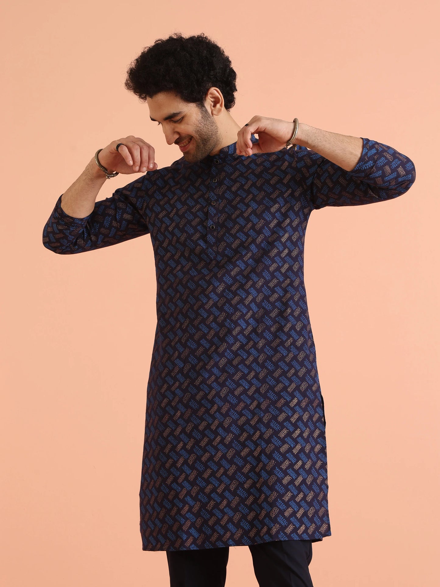 Men Navy Blue Printed Abstract Kurta